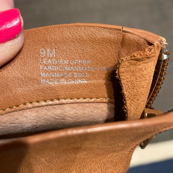 Leather, Giani Bini Zip Heeled Booties! Beautiful Chesnut🔥size 9 (8.5/9)🔥EUC🔥 - Picture 4 of 12